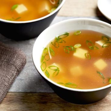 Zupa miso- sprawdź Ile kalorii w 100 gr + dietetyczny przepis